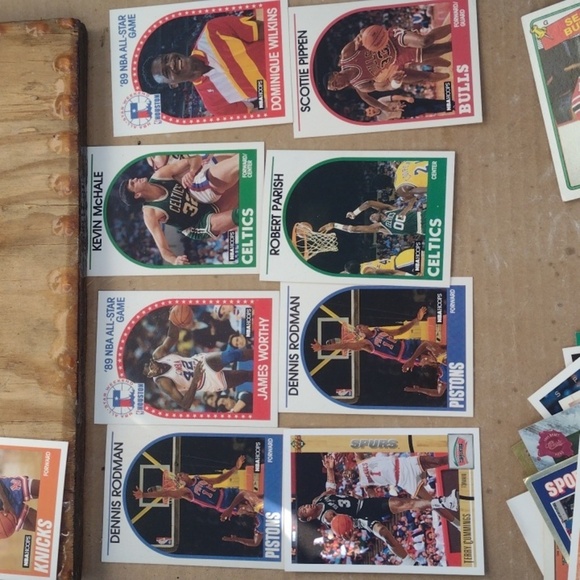 Basketball Card lot - Picture 2 of 3